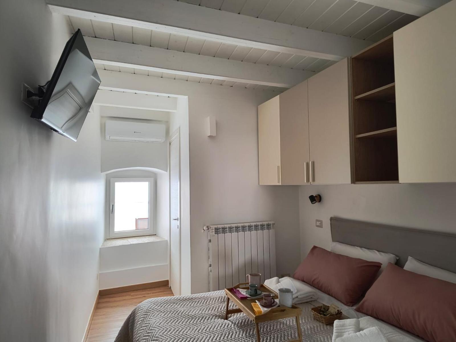 La Maddalena 5 Villa Bitetto ภายนอก รูปภาพ